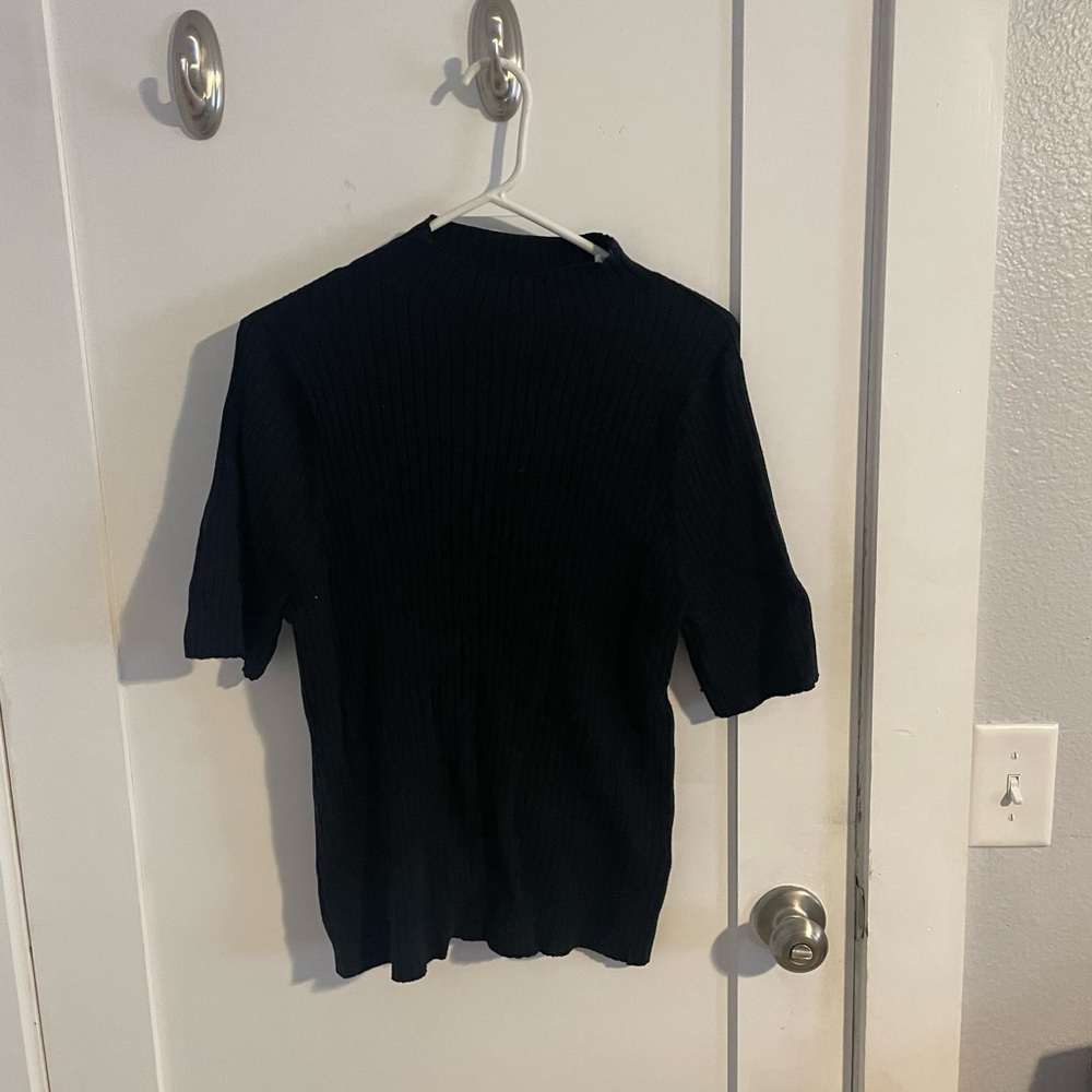 Black Ribbed Short Sleeve Top